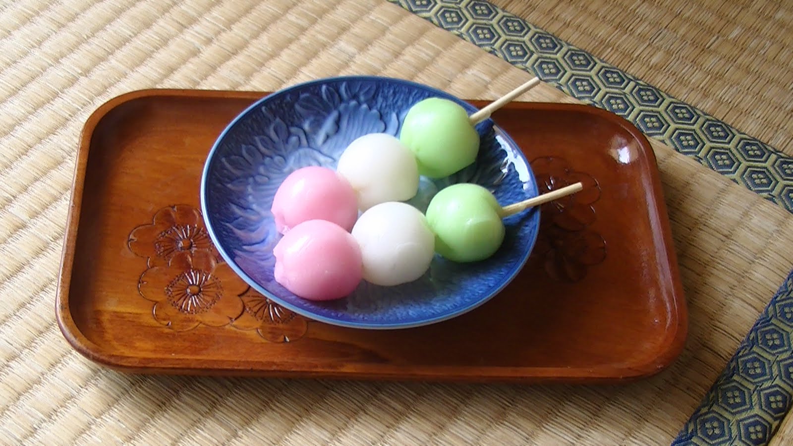 yokohamamama: What's a Dango, Maru?