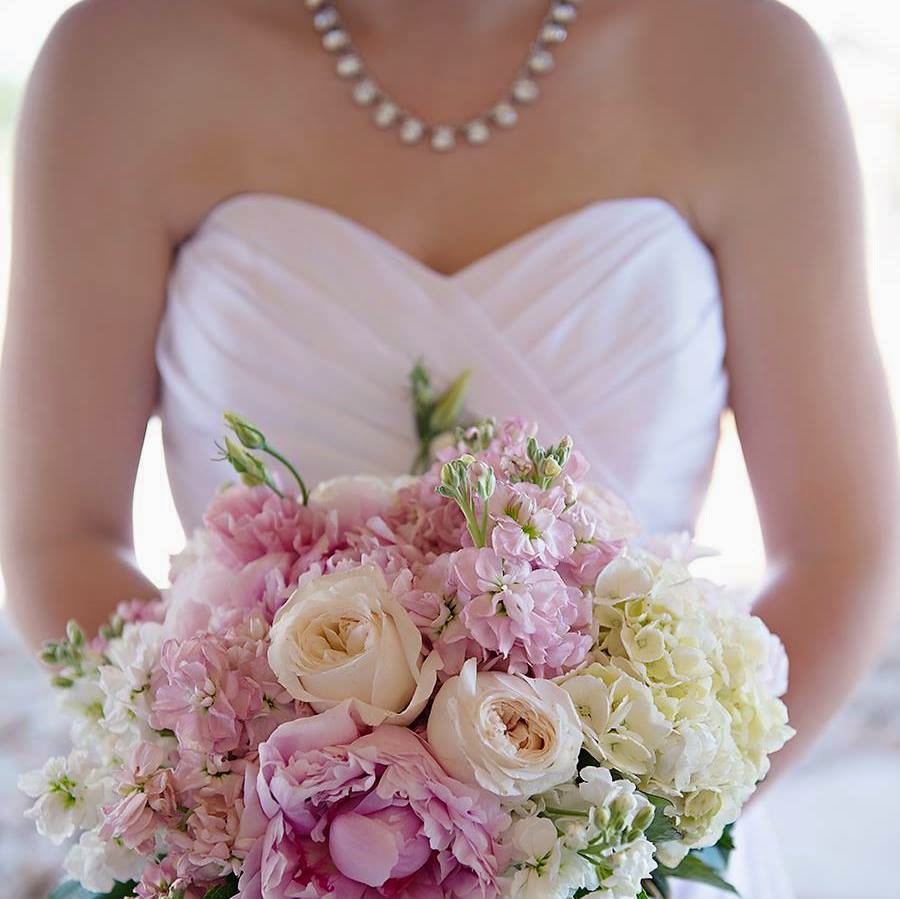 Pressed Garden Sydney's Sweet, Romantic Bridal Bouquet