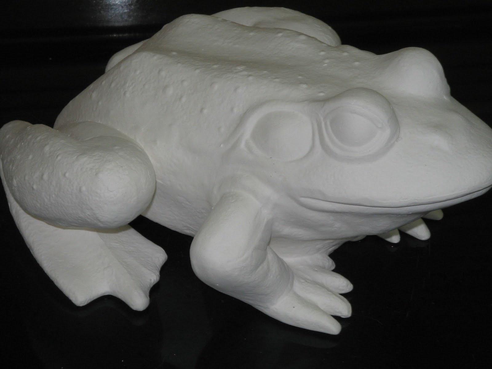 The Bisqueware Barn Blog Ceramic Bisque Frog For Your Garden Plus A Great Idea!
