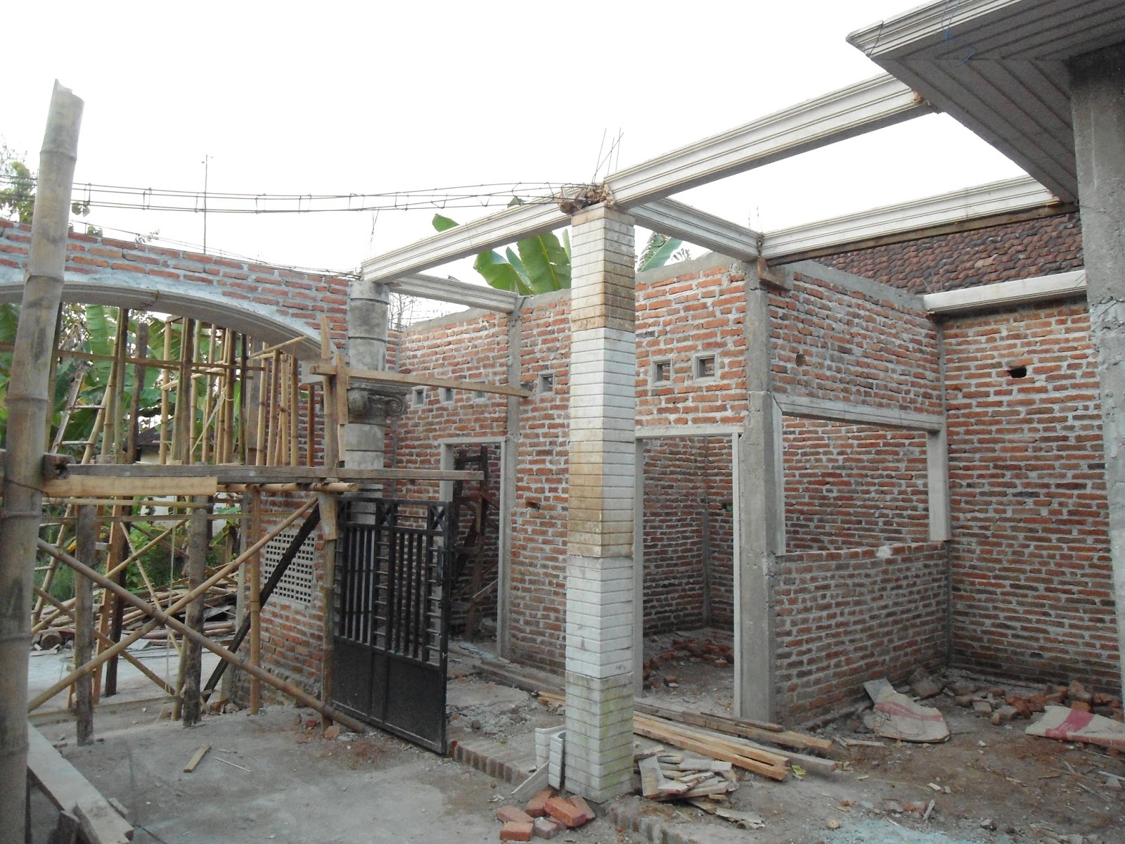 Model Lisplang Plengkung Desain Rumah Model Lisplang Plengkung Desain Rumah