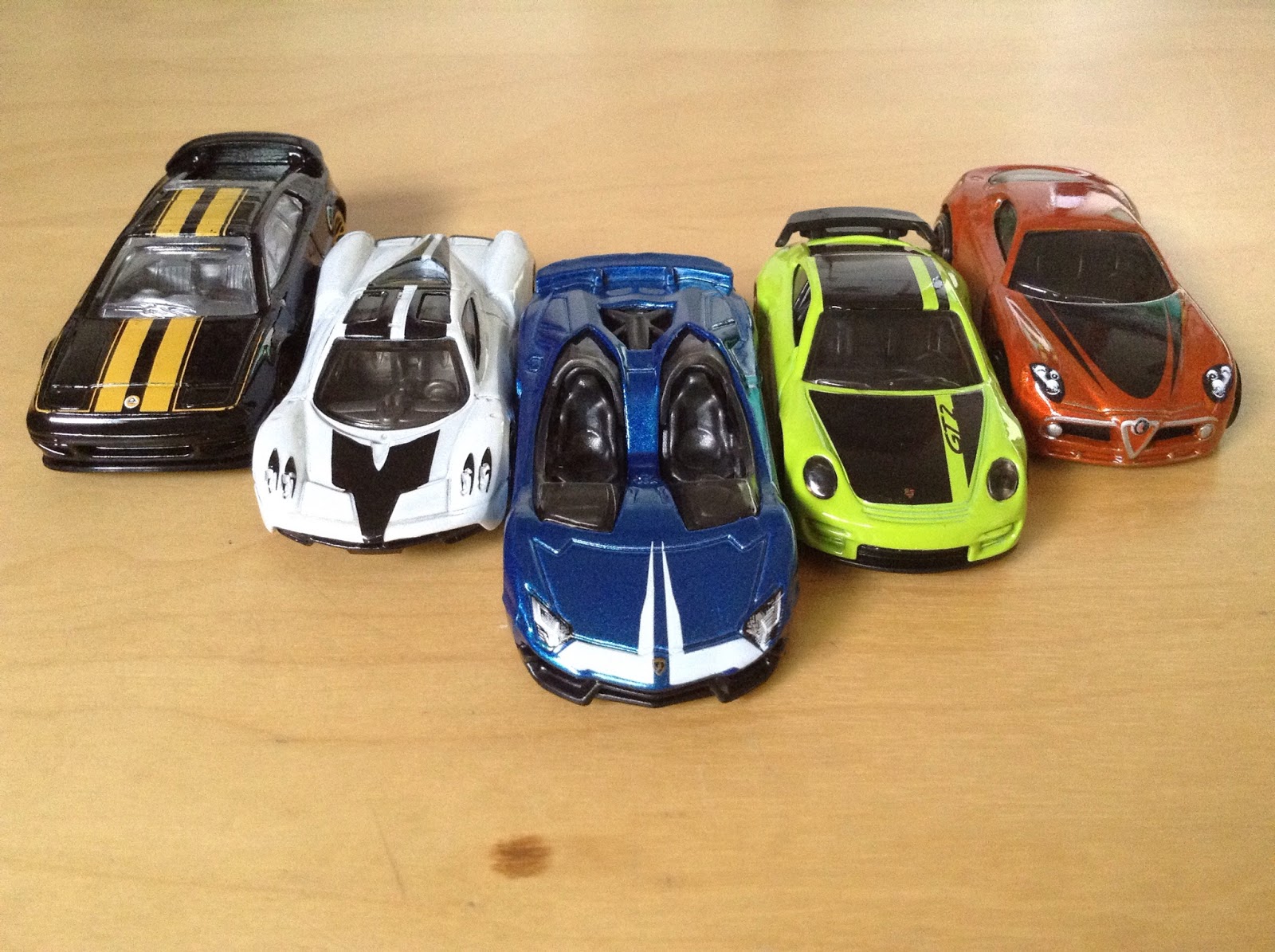 JULIAN'S HOT WHEELS BLOG: 2015 HW Exotics 5-Pack
