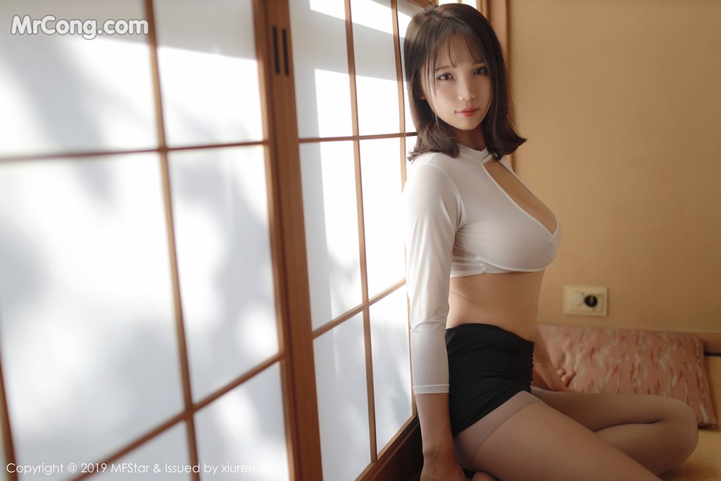 MFStar Vol.173: Model Li Ke Ke (李 可可) (45 photos)