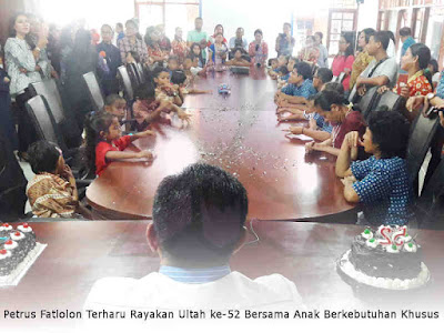 Petrus Fatlolon Terharu Rayakan Ultah ke-52 Bersama Anak Berkebutuhan Khusus Petrus Fatlolon Terharu Rayakan Ultah ke-52 Bersama Anak Berkebutuhan Khusus