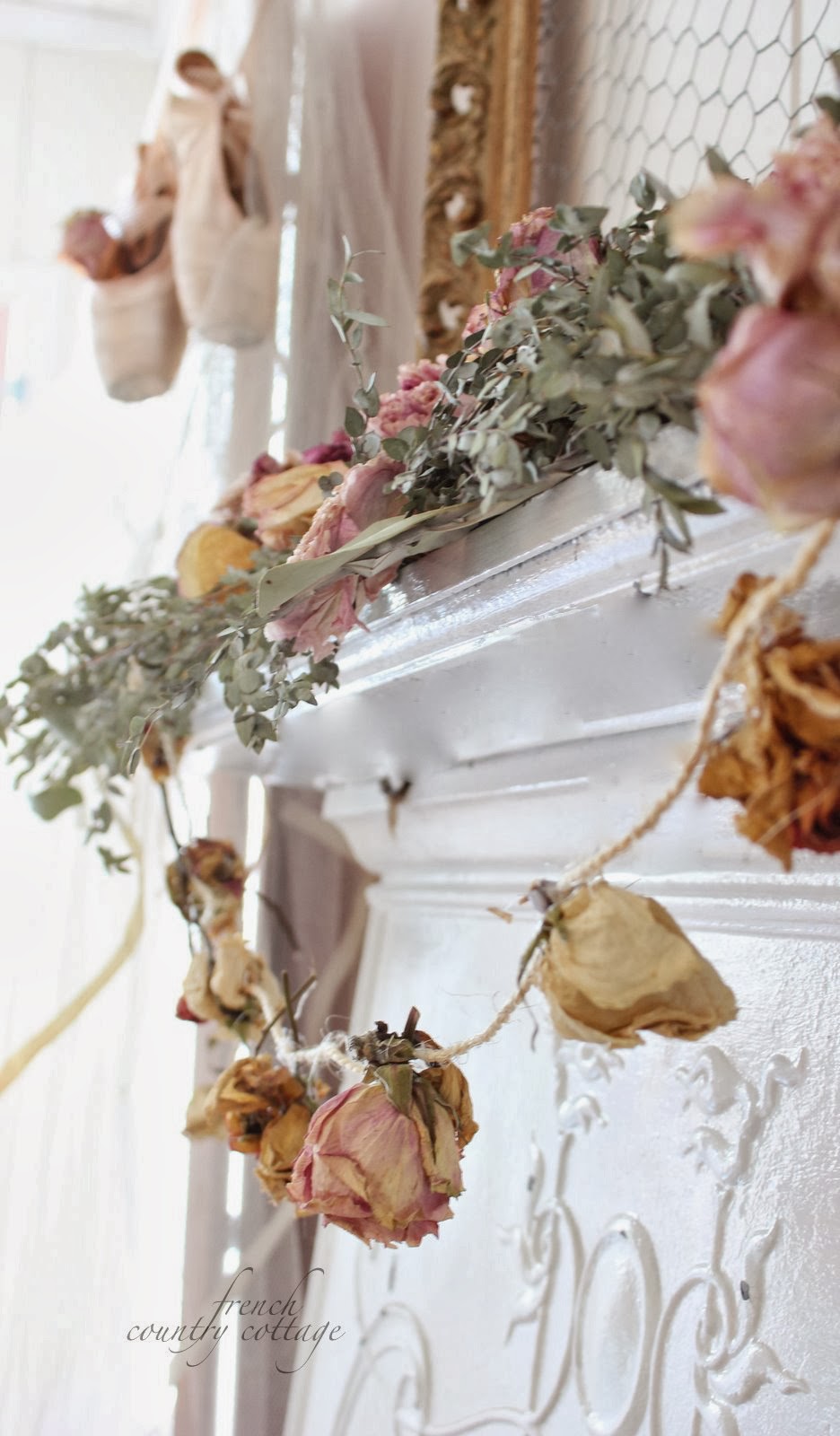 Dried flower garland~ diy - FRENCH COUNTRY COTTAGE