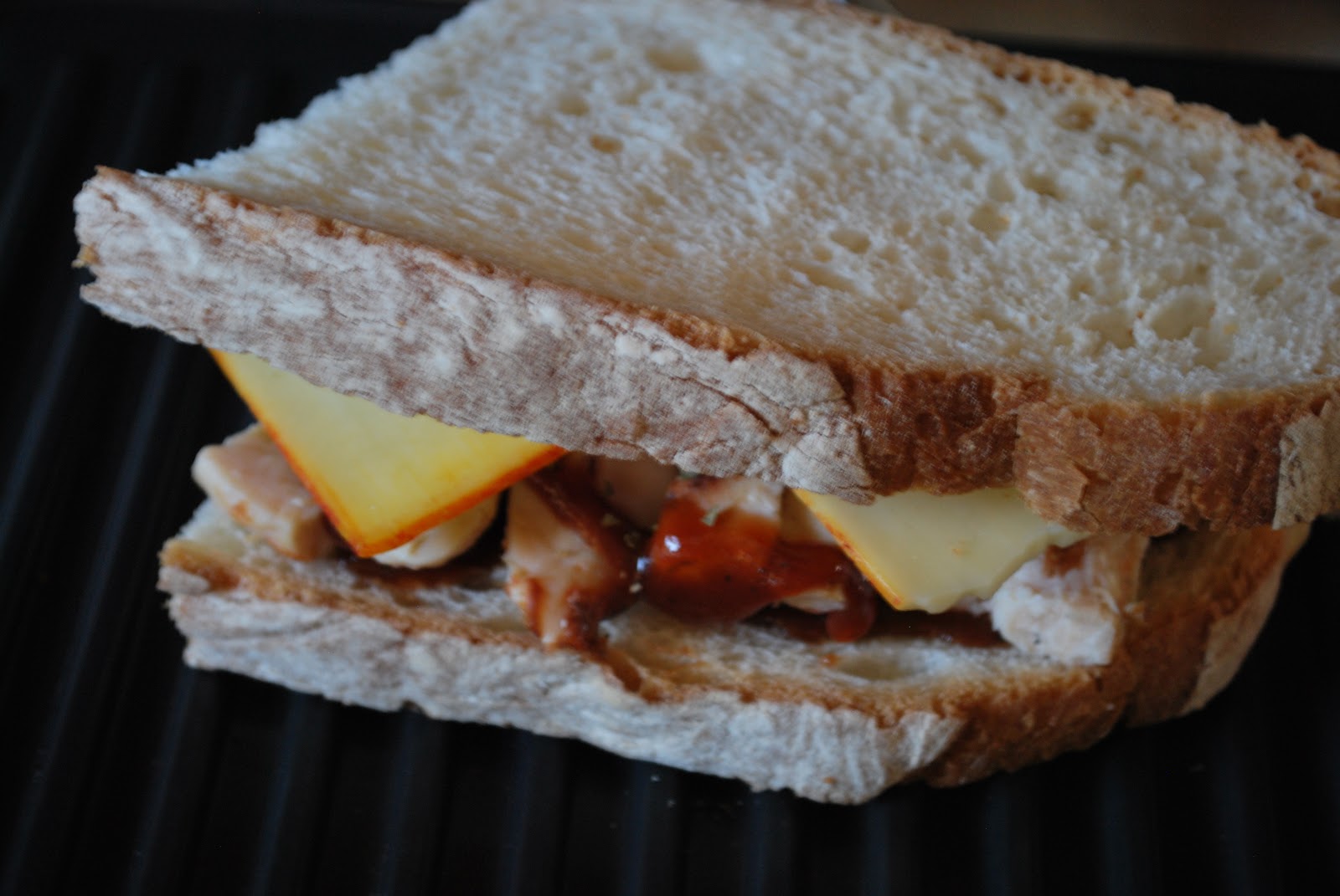 BBQ chicken panini