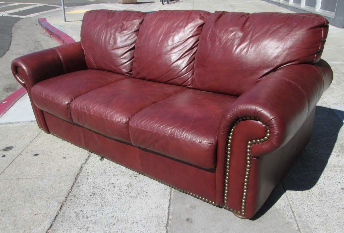 UHURU FURNITURE & COLLECTIBLES SOLD Leather Sofa with Buttons 195