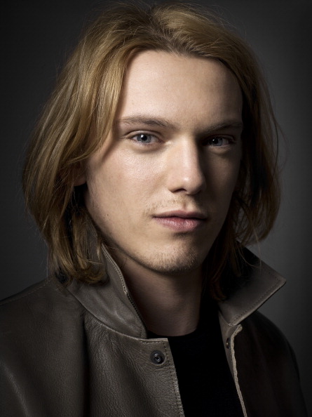 Pictures of Actors: Jamie Campbell Bower