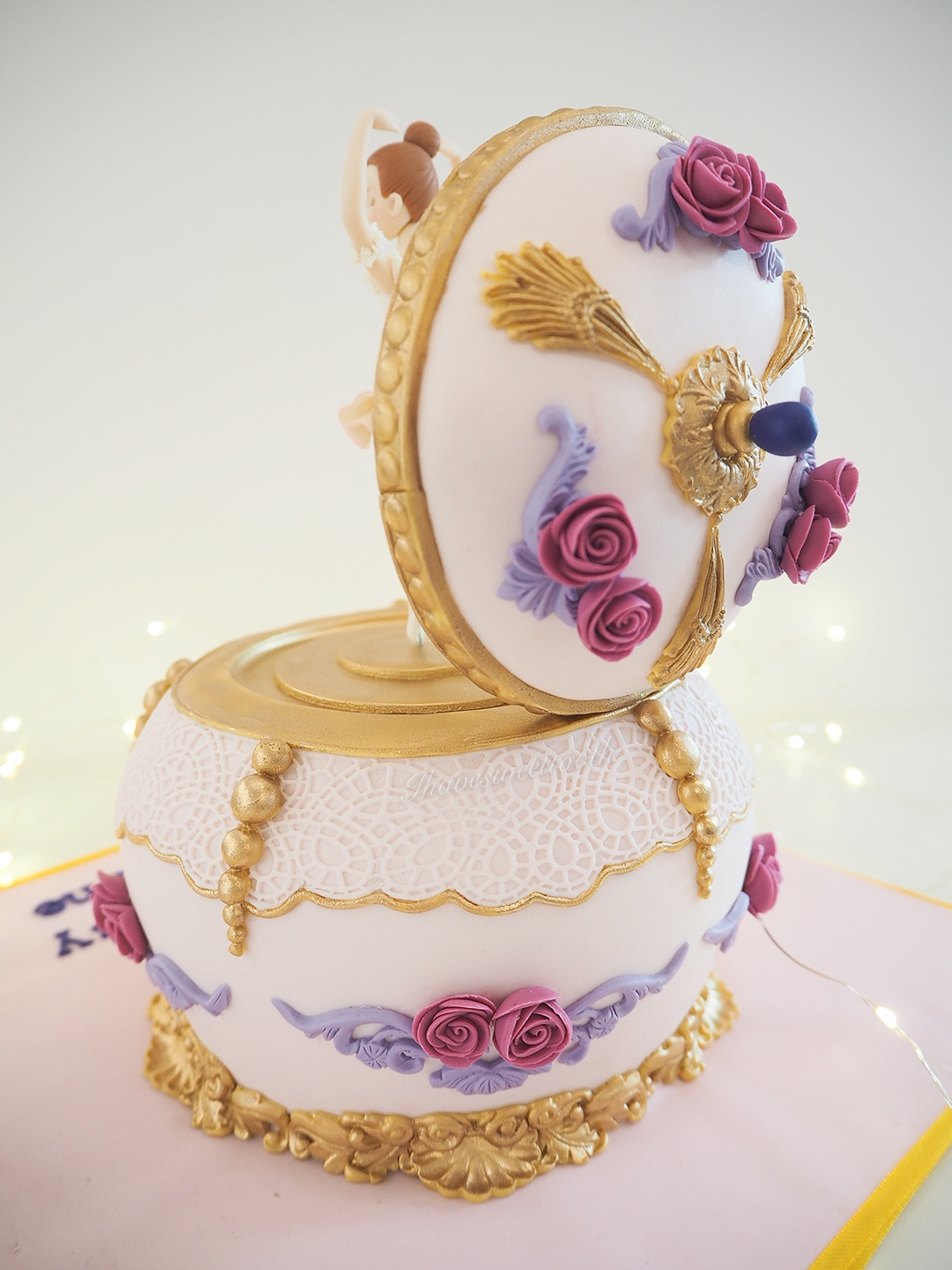 I Have Sweet Tooth Classic Ballerina Music Box Cake