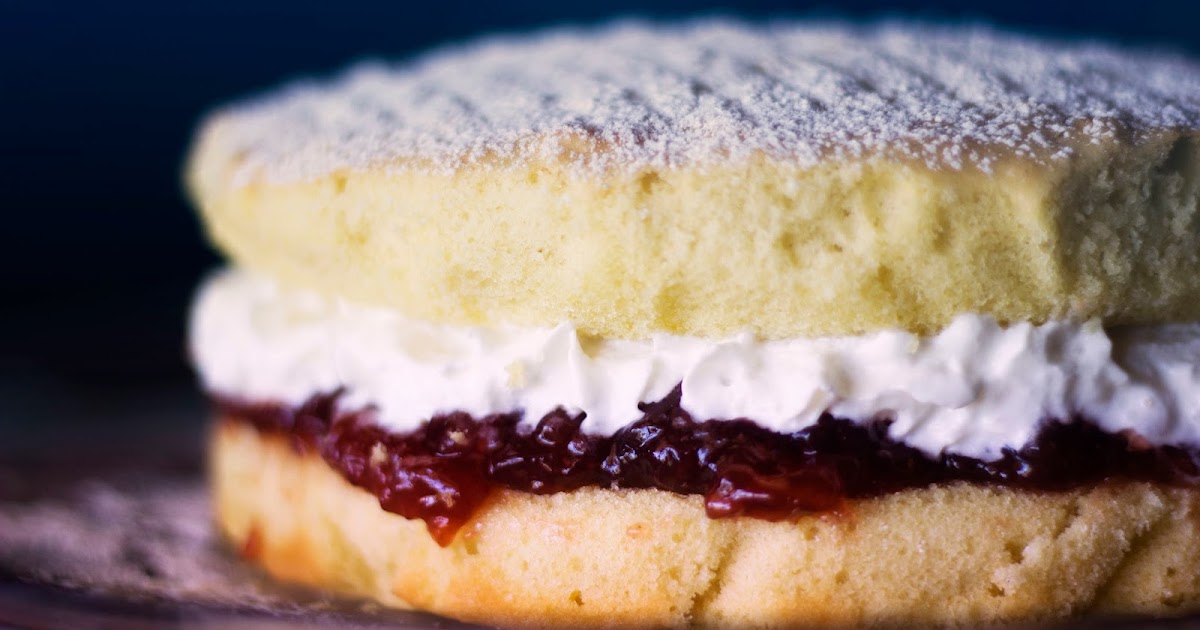 Easy Victoria Sponge Cake Easy Victoria Sponge Cake