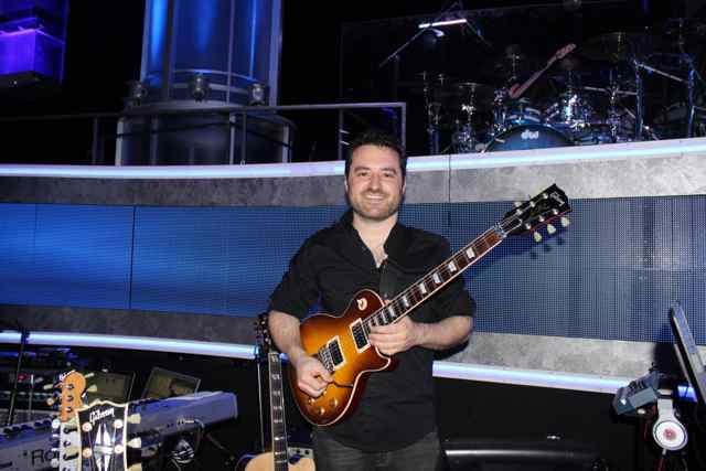 American Idol Guitar Player Tony Pulizzi with Gibson Les Paul Axcess