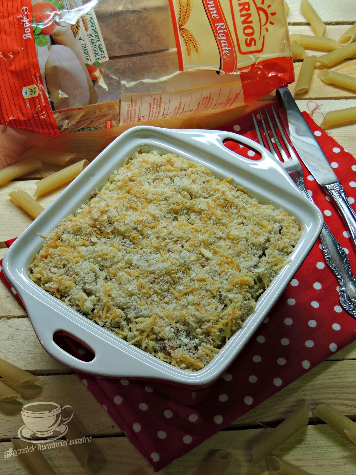 PENNE RIGATE CU CIUPERCI SI BRANZA