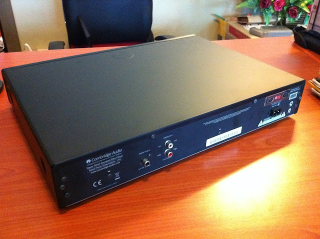 Maxx Audio Visual: Cambridge Audio CD10 CD player & AM10 Integrated Amp