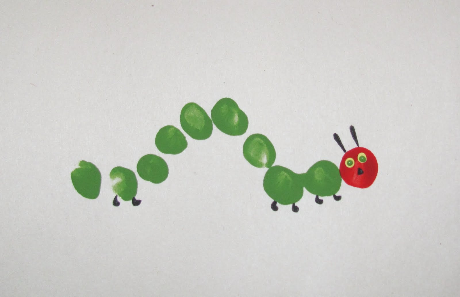 itmom Very Hungry Caterpillar Fingerprint Craft
