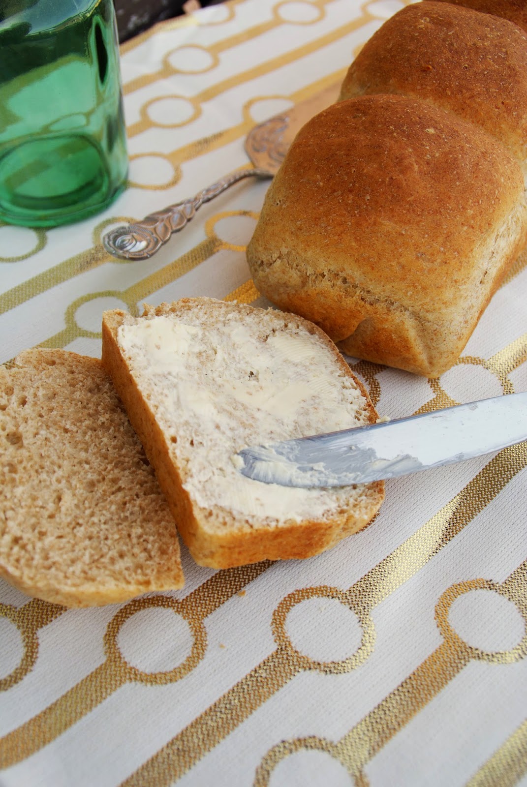 Totally Veg!: Selbstgebackenes Sandwich-Brot, super-easy