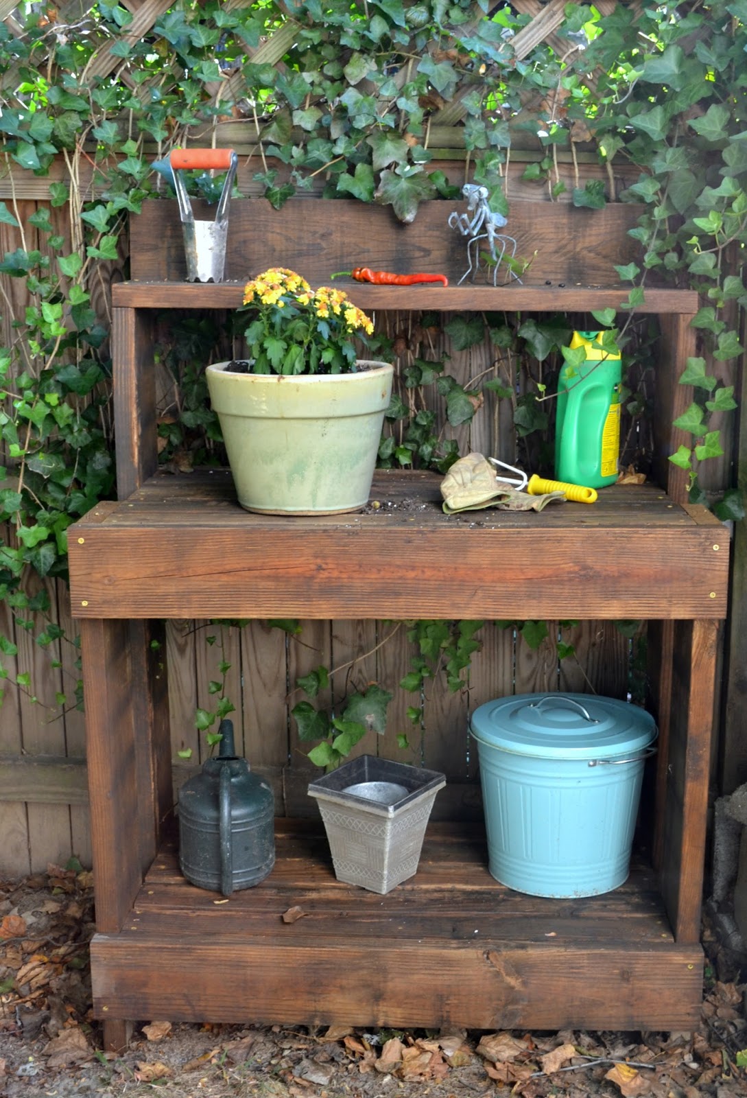 Bear, Dolly and Moi recycled potting bench
