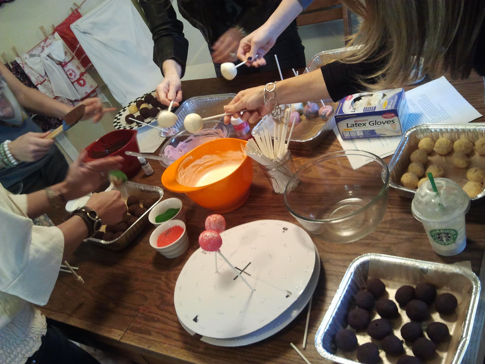 Jam JAMMIN Cake Pops with La Ricki