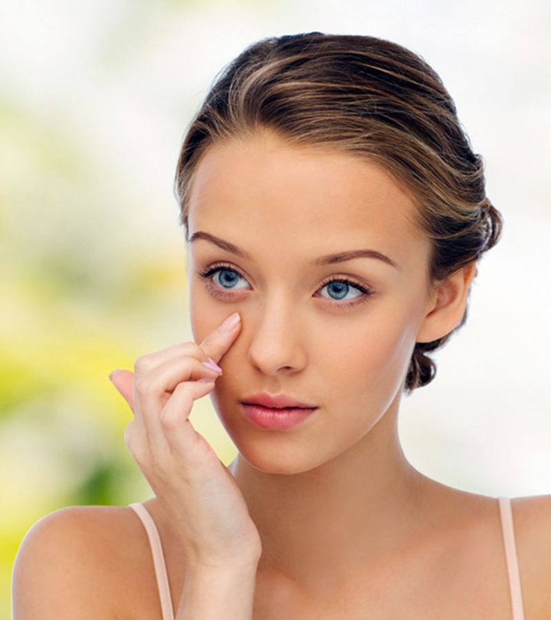De-puff and De-stress With a DIY Eye Mask 17 DIY All-Natural Beauty Remedies That Really Work