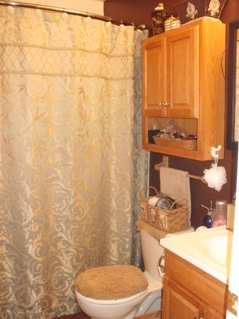 Small Moments: Bathroom Before