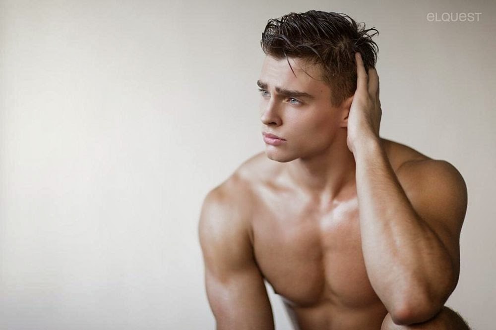 невеста главного героя злодейка. роман шлякис @shlyakisroman. новелла тл. парни красавчики. красивые мужчины.