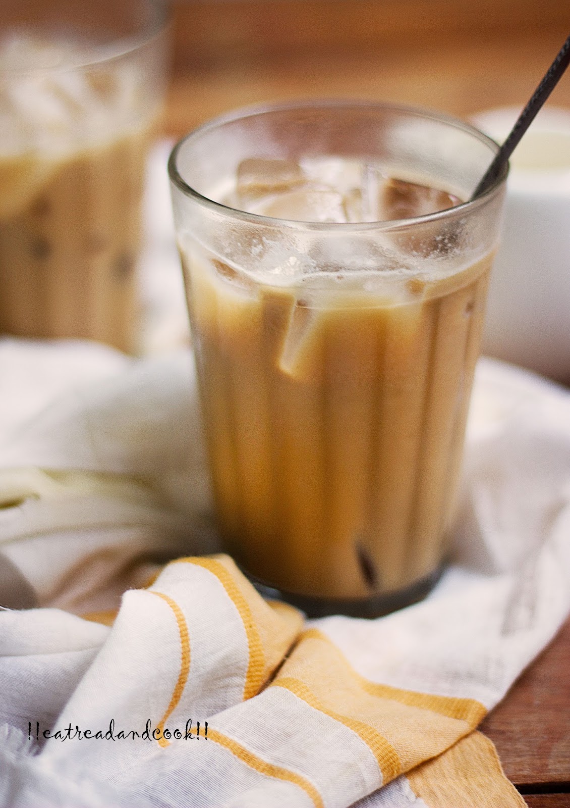 Iced Vanilla Coffee Iced Vanilla Coffee5