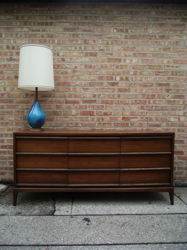 Vintage Ground Mid Century Nine Drawer Dresser Chest of Drawers