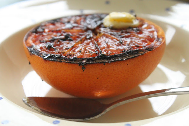 Grilled grapefruit with butter