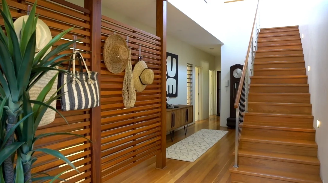 13 Interior Design Photos vs. 2 Peninsula St, Hastings Point Luxury Home Tour