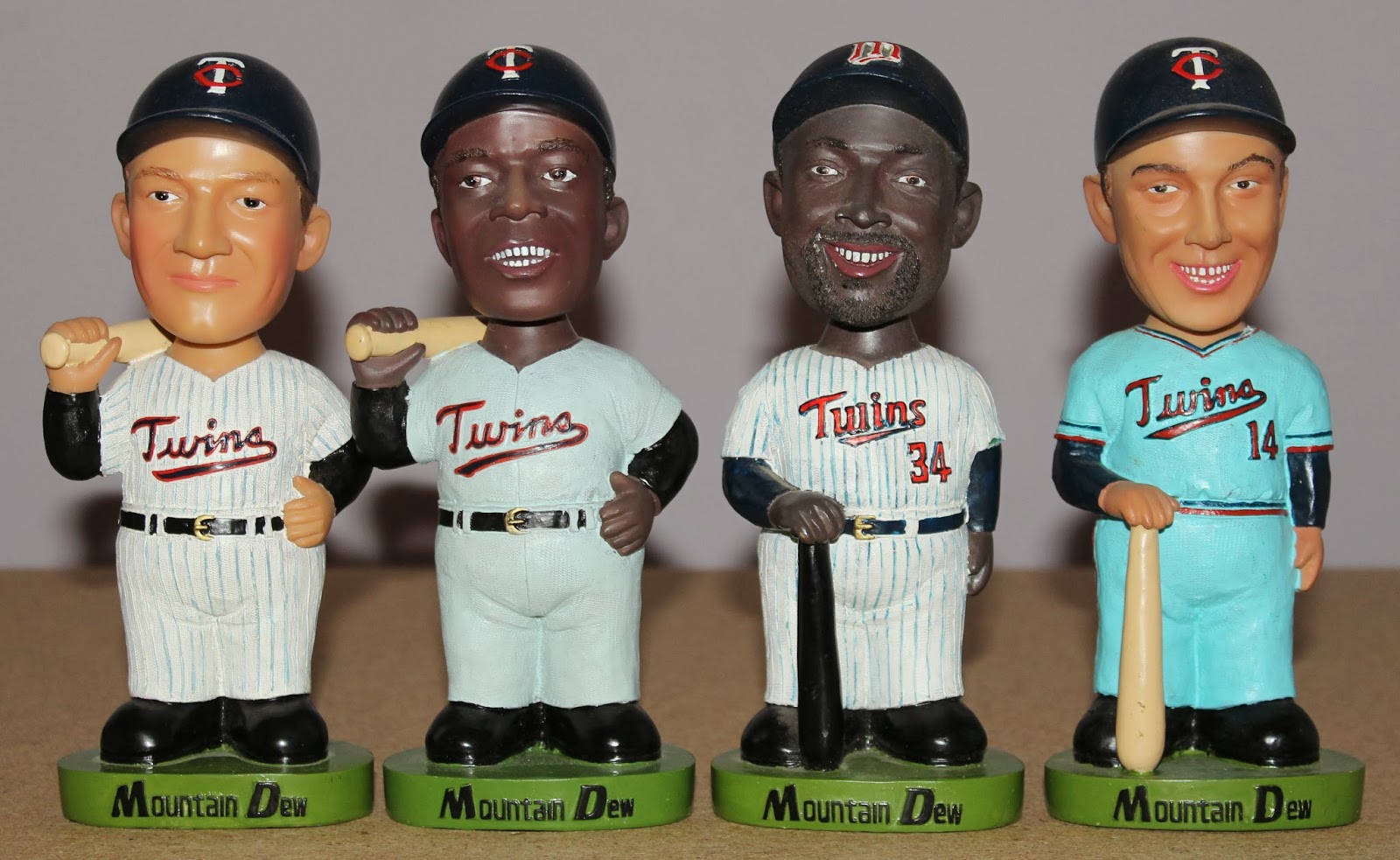 The Bobble Hunter Minnesota Twins SGA Bobblehead Set (Part 1 Year 2000)