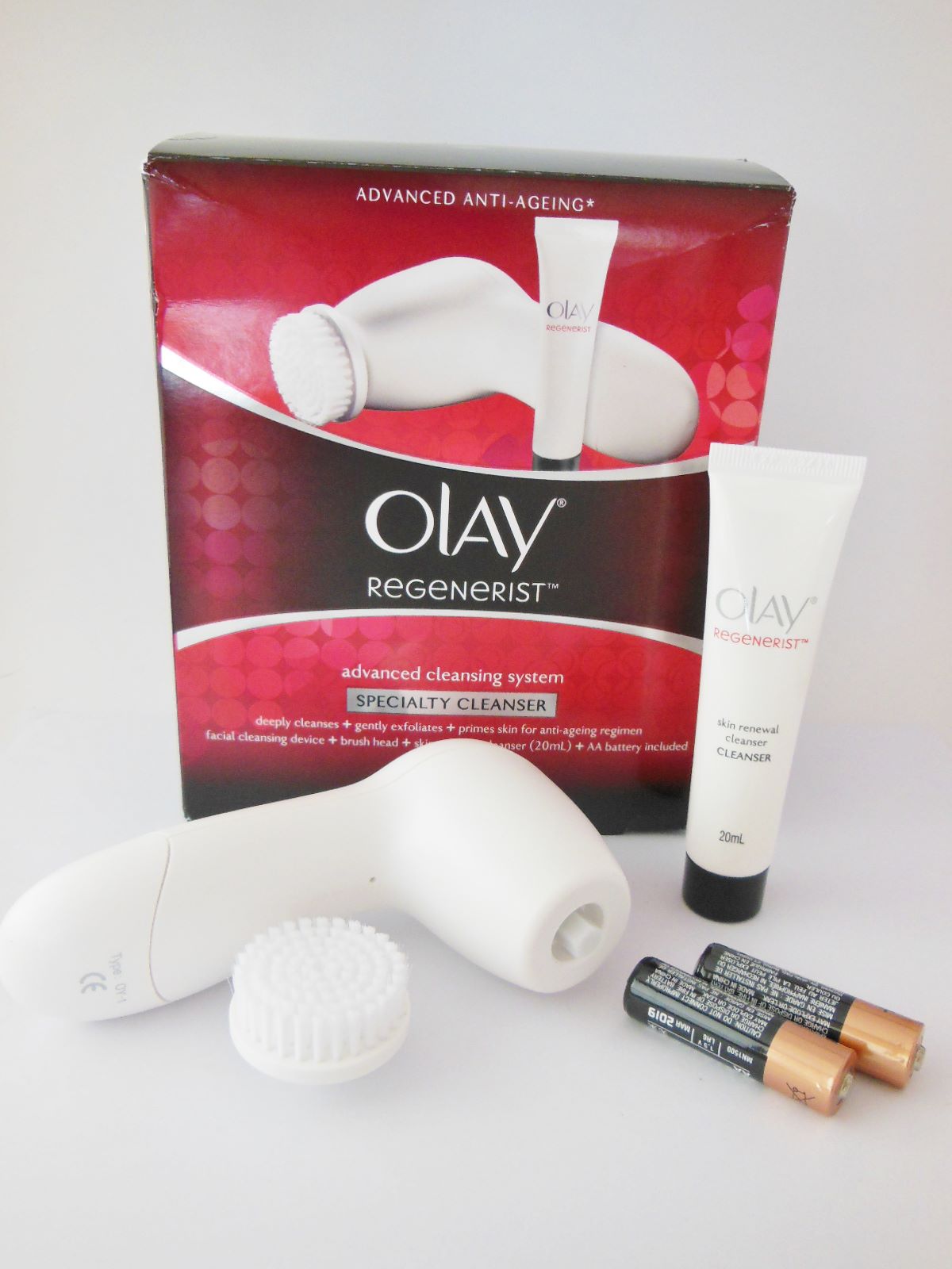 Product Review Olay Regenerist Advanced Cleansing System The Beauty