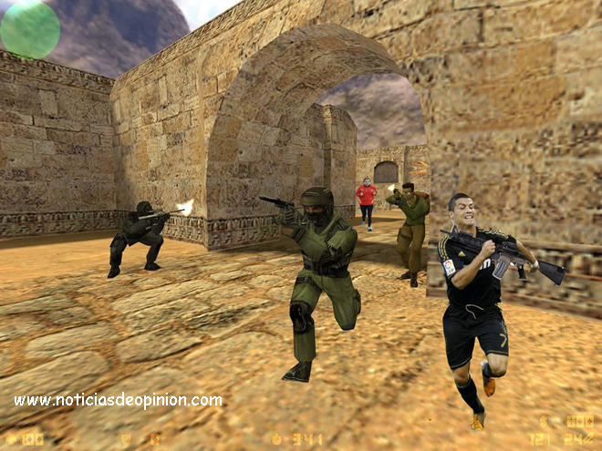 Fotos divertidas de CR7 Cristiano Ronaldo retocadas con Photoshop Fotos graciosas de CR7 Cristiano Ronaldo editadas con Photoshop