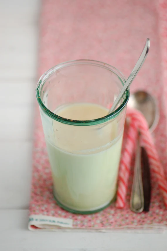 Lait de poule