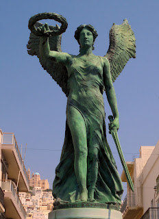 το μνημείο της Εθνικής Αντίστασης στην Ερμούπολη