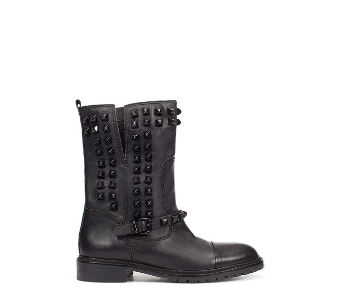 biker boots cut out