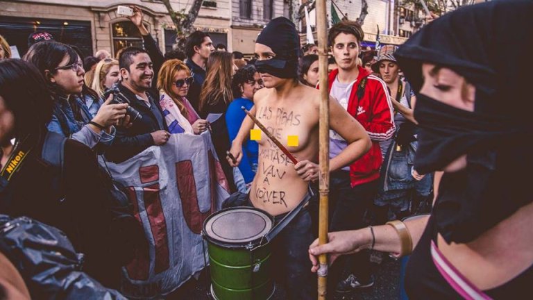 https://4.bp.blogspot.com/-v9UCQITt7Y0/V4zYcH7kVxI/AAAAAAAArX0/YDKbYffybK46Sz_5jXEg2J4jzOMey9tnwCLcB/s1600/feministas.jpg