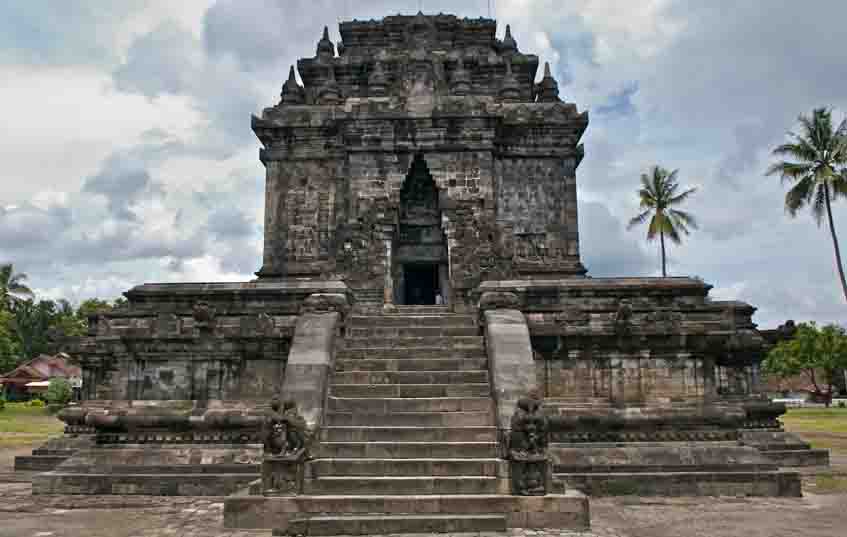 Gambar Sejarah Candi Mendut Pembangunan Relief Arca Lengkap Bodhisatwa