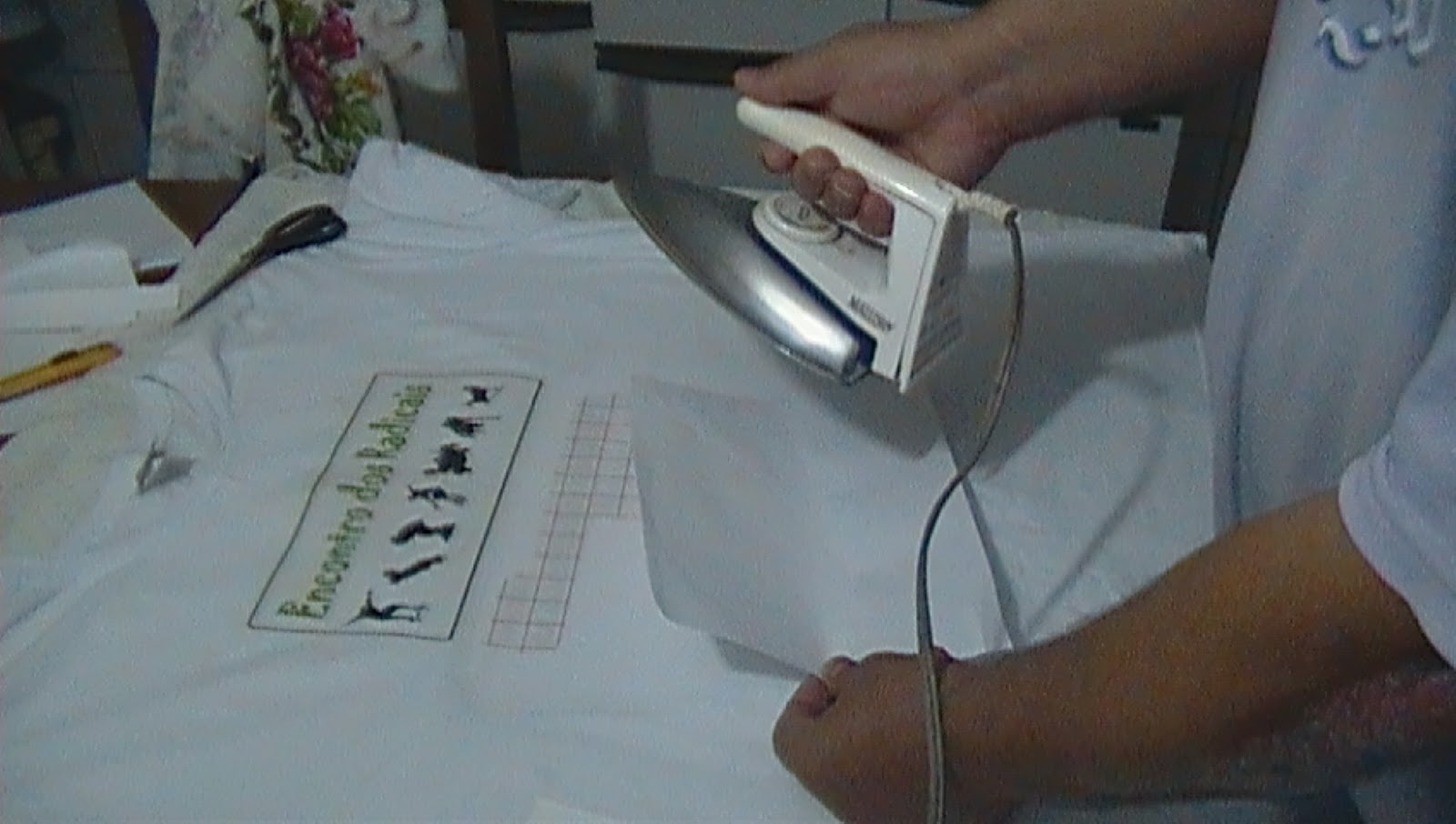 papel para estampar camisetas com ferro de passar