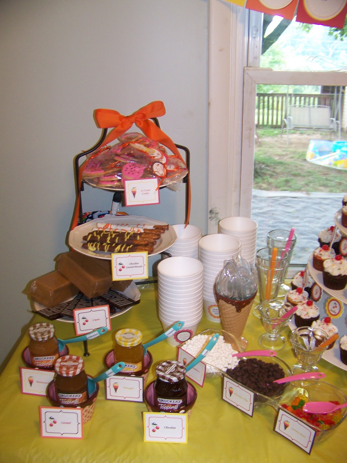 The RedHeaded Baker Ice Cream Themed Dessert Table