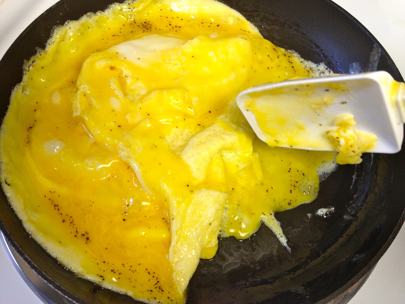 Scrambled Eggs, Bacon, Martha Stewart's Popovers, and Mimosas