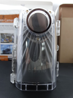 Brinno BCC200套件中的主機TLC200 Pro,其包裝方式是與ATH120防水盒組裝在一起 Brinno BCC200套件中的主機TLC200 Pro,其包裝方式是與ATH120防水盒組裝在一起
