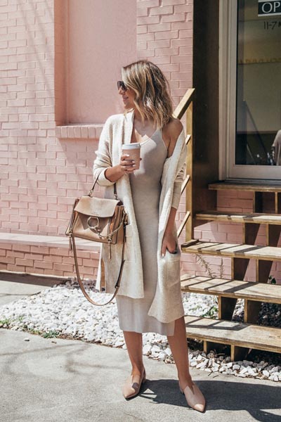 30+ Sexy Fall Outfits Guaranteed To Get You Noticed | Strappy Maxi Dress + Leather Flats + Chloe Shoulder Bag