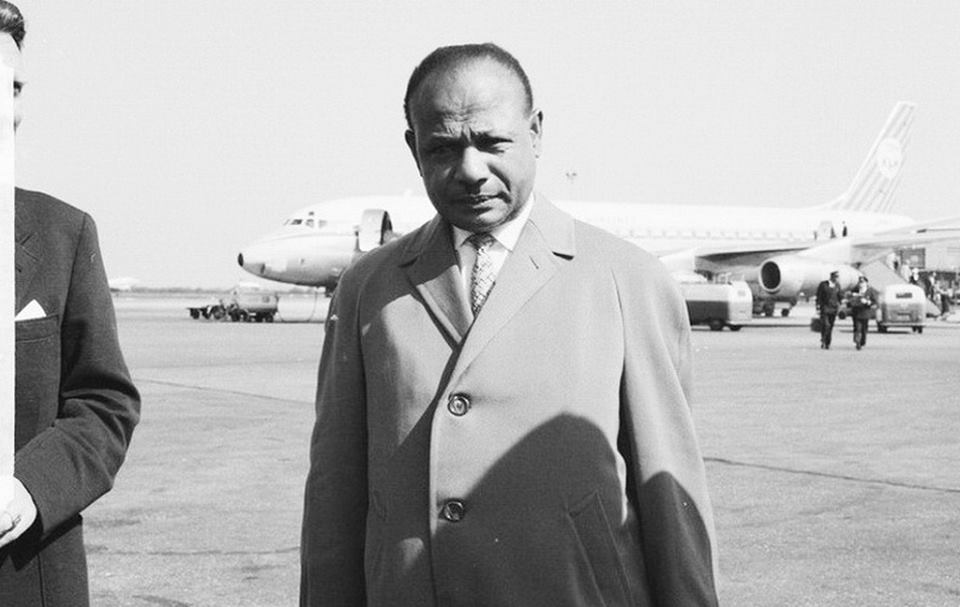 Nicolaas Jouwe, tokoh dibalik Bendera Bintang Kejora