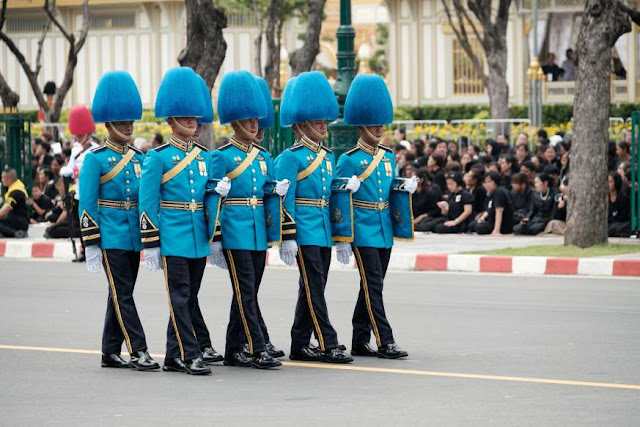 Conheça algumas opções de uniforme militar de diferentes países Elfandarilha