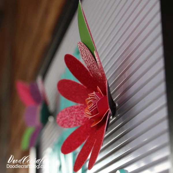 Make money using the Cricut Maker by selling 3D flowers made to fit in a letterboard.