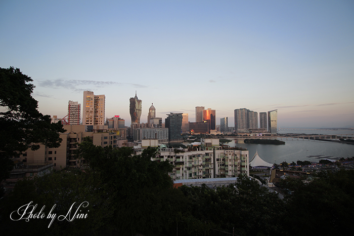 【澳門景點】主教山小堂。玩家才知道的私密夜景 【澳門景點】主教山小堂。玩家才知道的私密夜景