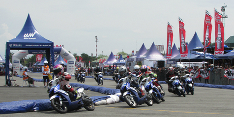 Medan Jadi Saksi Sengitnya Yamaha Cup Race Seri Keempat Medan Jadi Saksi Sengitnya Yamaha Cup Race Seri Keempat