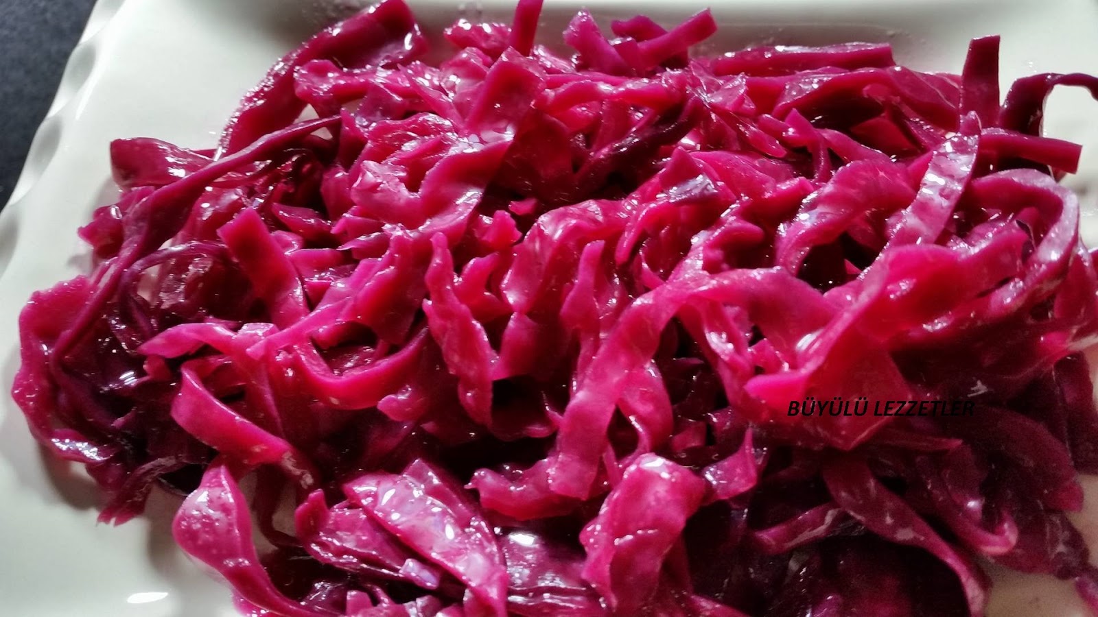 Turşu Tadında Mor Lahana Salatası Videosu Turşu Tadında Mor Lahana Salatası Videosu