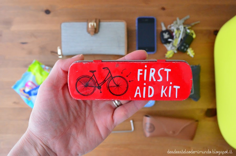 whats in my bag desdeesteladodemimundo.blogspot.it