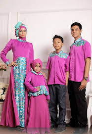 Model Baju Muslim Pesta Sarimbit Keluarga Terbaru Model Baju Muslim Pesta Sarimbit Keluarga Terbaru