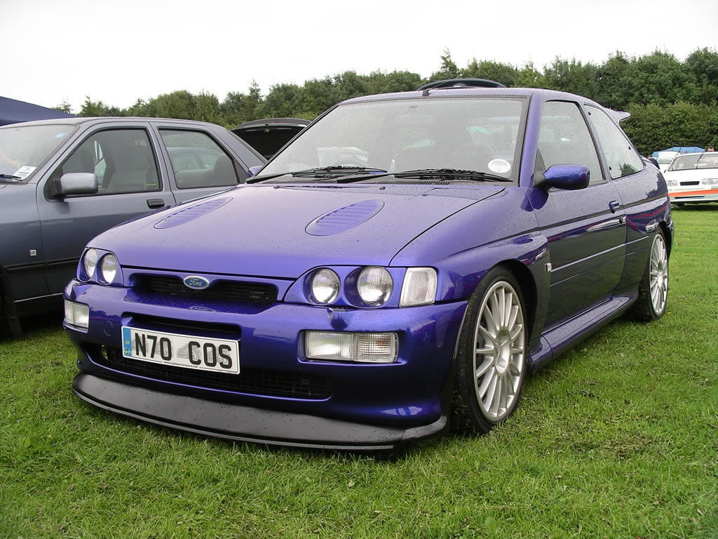 Ford escort rs cosworth