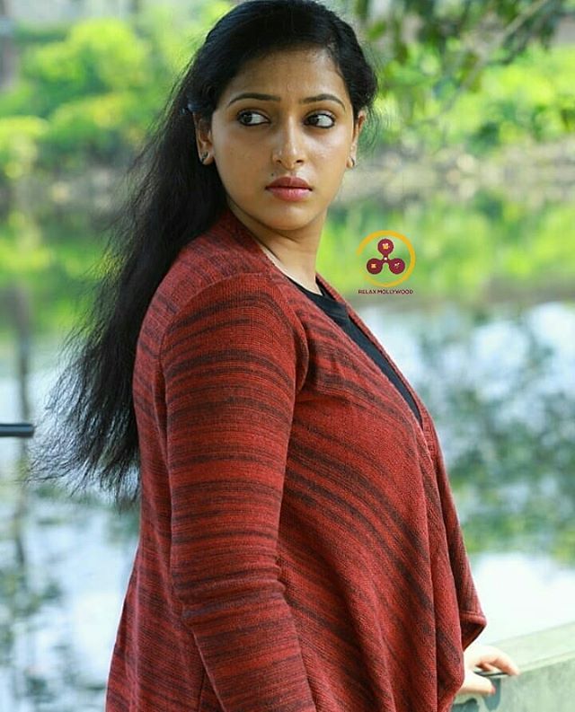Malayalam Actress Anu Sithara Latest Images - Hot Actress HD Images ...